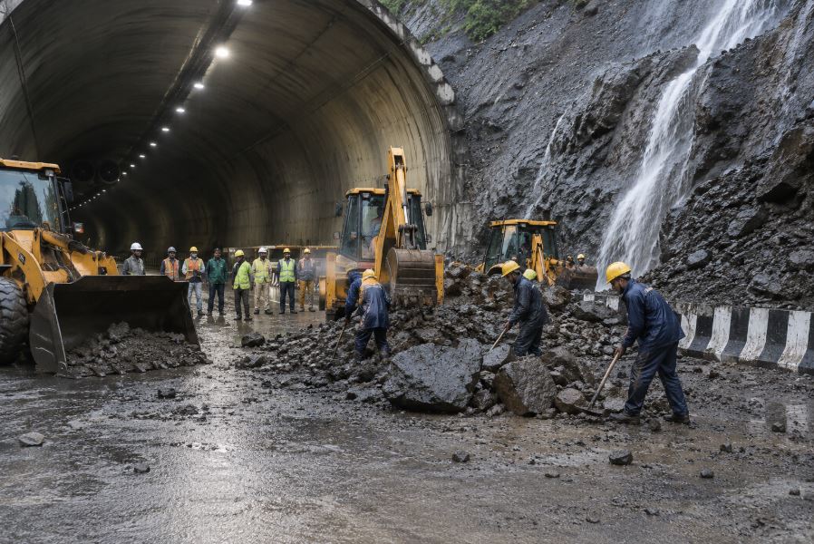 Mumbai-Pune Missing Link Restoration After Heavy Rains