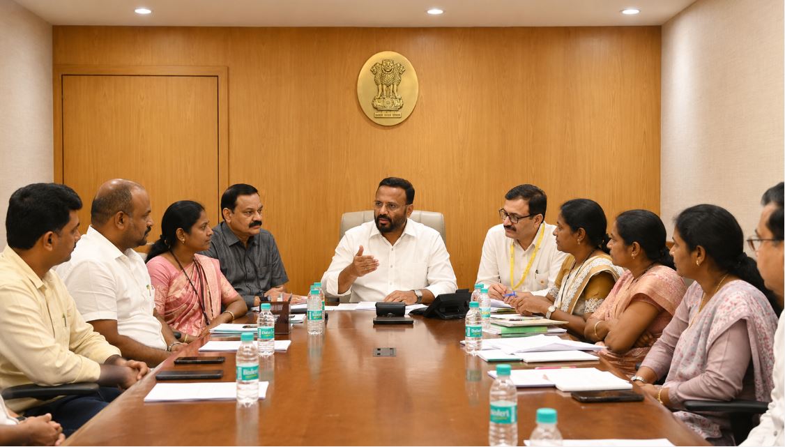 Government Pushes Digital Reforms and Stronger Gram Sabhas