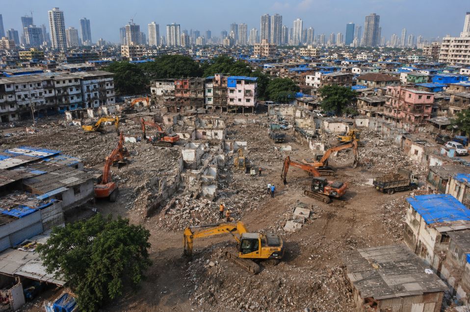 Dharavi Redevelopment Project Advances With Railway Land Rehabilitation