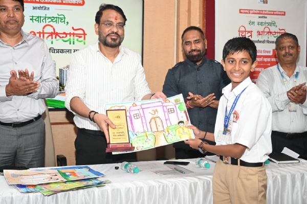 MHADA Painting Contest: 50 Students Showcase India’s Freedom Vision